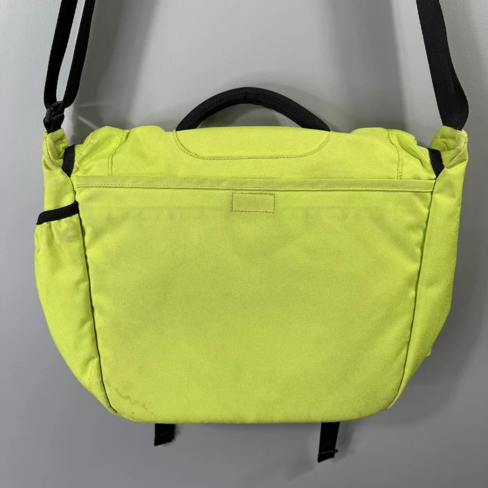 Patagonia Yellow 16